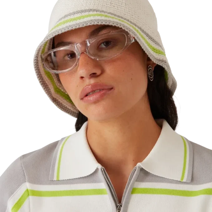 Gestreepte gehaakte muts