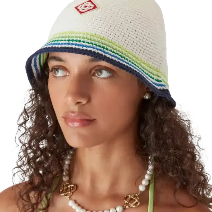 Gestreepte gehaakte muts