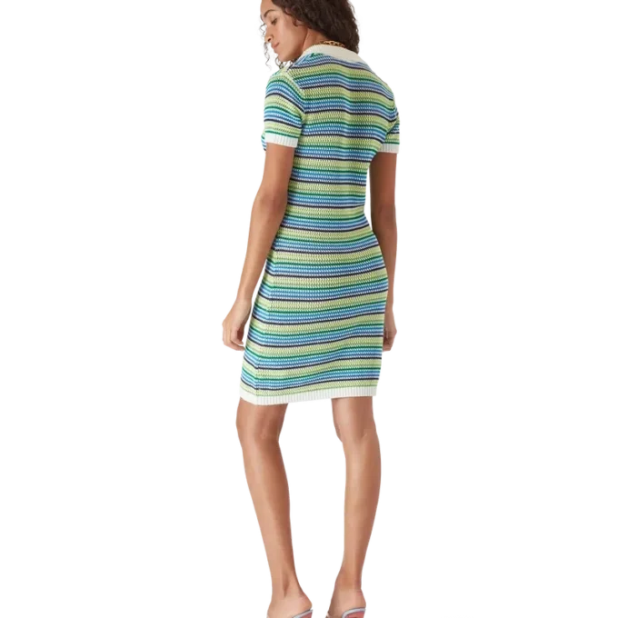 Gestreepte midi-jurk met korte mouwen