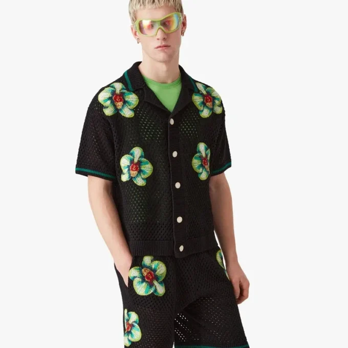 Glitch Orchid geborduurd gehaakt shirt met korte mouwen Glitch Orchid geborduurd gehaakt shirt met korte mouwen