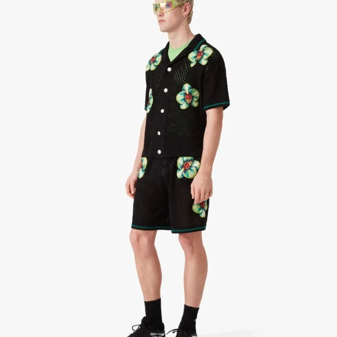 Glitch Orchid geborduurde gehaakte short