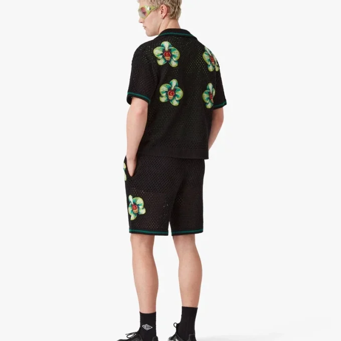Glitch Orchid geborduurde gehaakte short