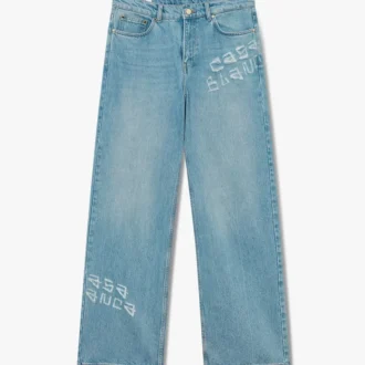 Graffiti-distressed denimjeans