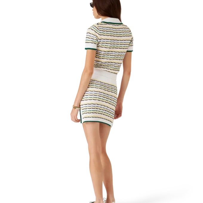 Kort poloshirt van katoen met tuck-steek Kort poloshirt van katoen met tuck-steek