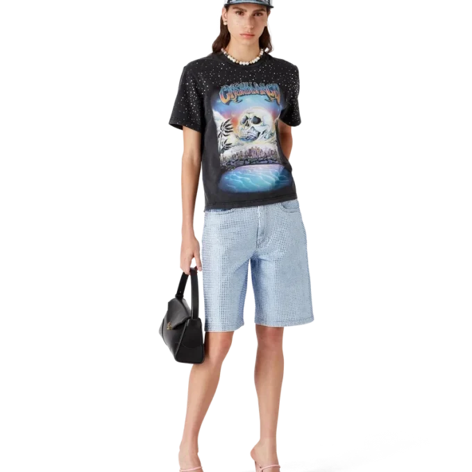 Denimshort met kristallen versiering Denimshort met kristallen versiering