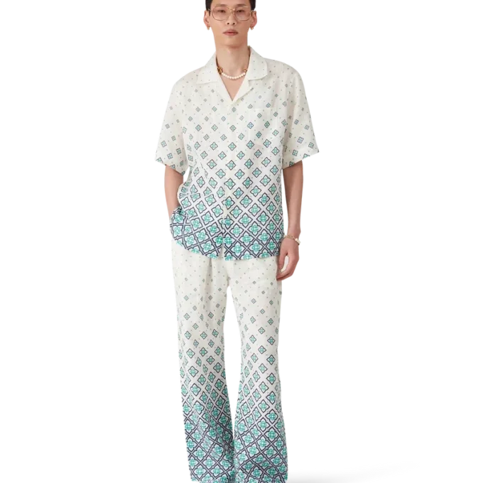 Linnen overhemd met monogram in kleurverloop Linnen overhemd met monogram in kleurverloop