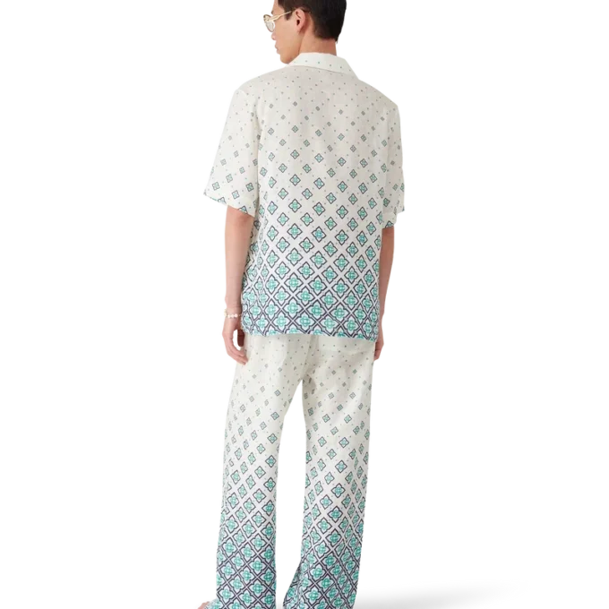 Linnen overhemd met monogram in kleurverloop Linnen overhemd met monogram in kleurverloop