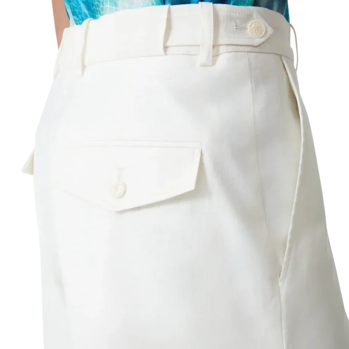 Linnen shorts met plooien Linnen shorts met plooien