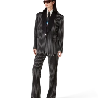 Met kristallen versierde maatbroek