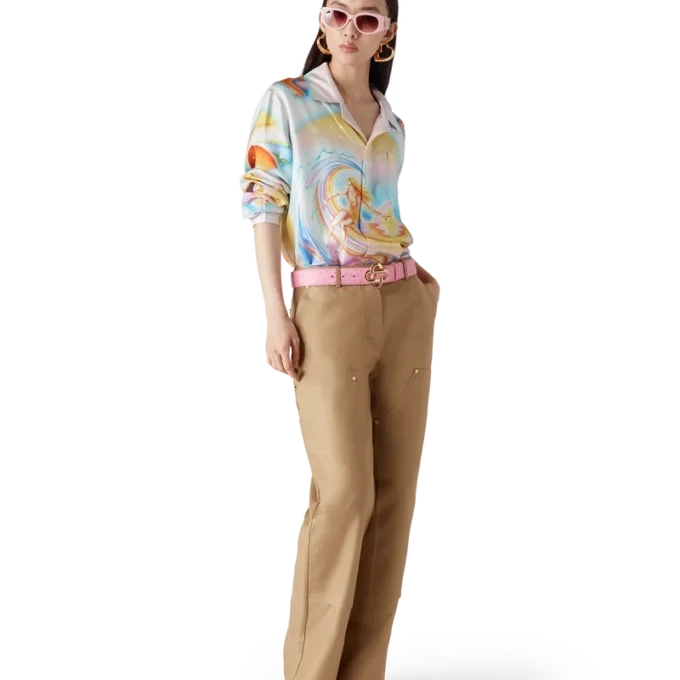 Roze riem met CC-logo in reliëf