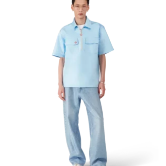 Satijnen overhemd met kwartritssluiting en korte mouwen