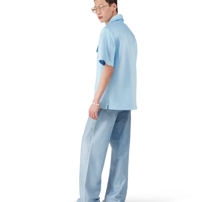 Satijnen overhemd met kwartritssluiting en korte mouwen