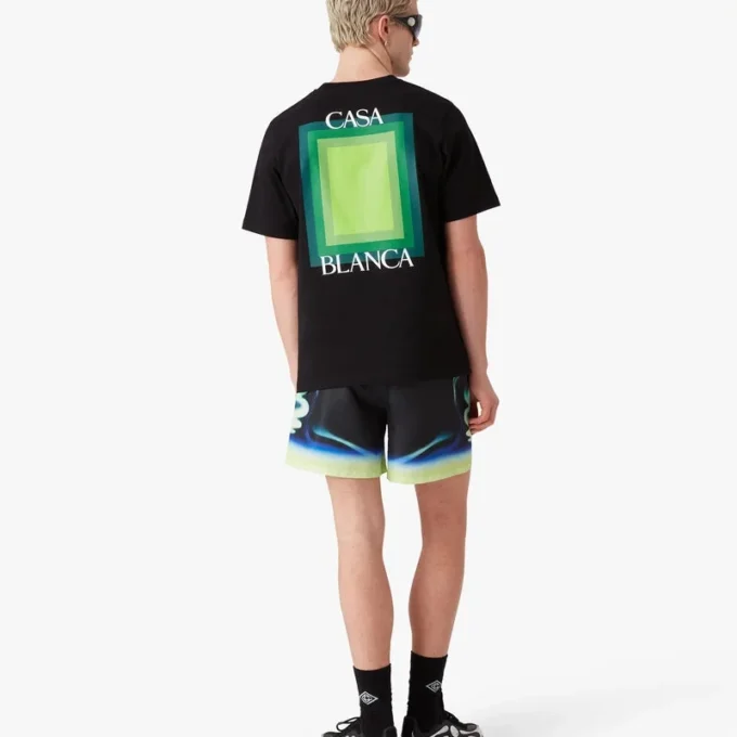 T-shirt met vierkant logo en korte mouwen