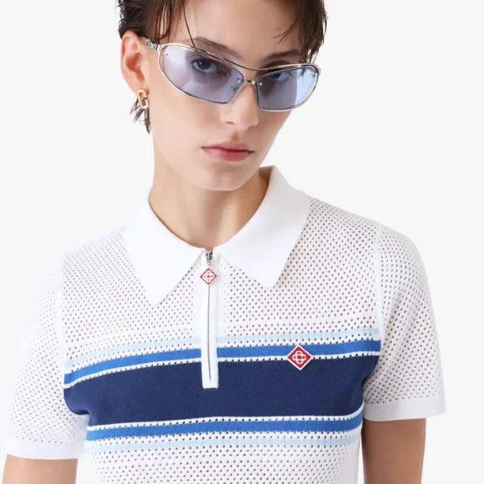 Wit-blauw gestreepte midi-jurk van mesh