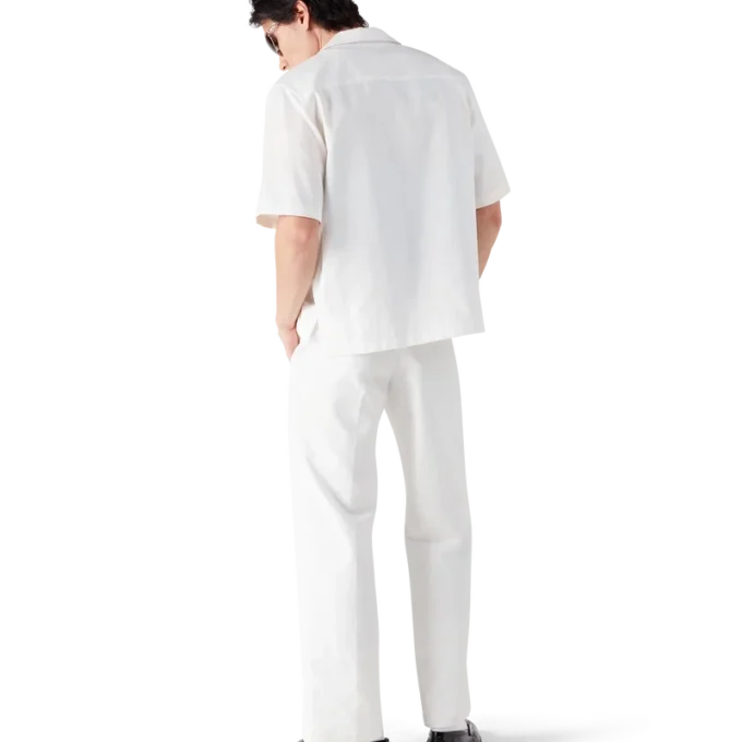 Witte chino met monogram