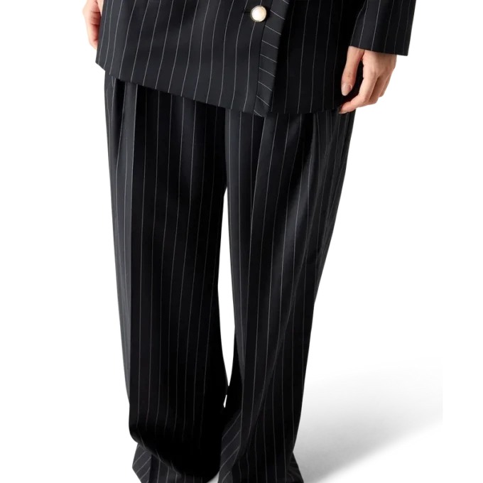 Wollen krijtstreep broek met drie plooien