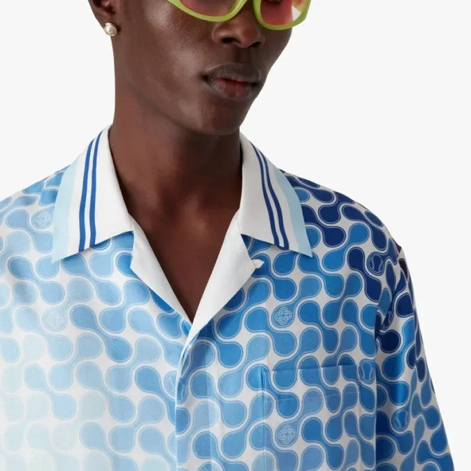 Zijden overhemd met korte mouwen en Tennis Tile-print in kleurverloop Zijden overhemd met korte mouwen en Tennis Tile-print in kleurverloop