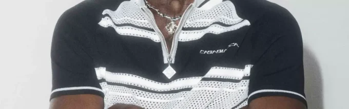 Zwarte Monogram-schoudertas Zwarte Monogram-schoudertas