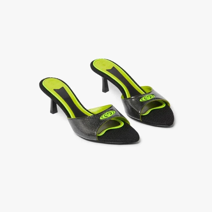 Zwarte muiltjes met hak Zwarte muiltjes met hak